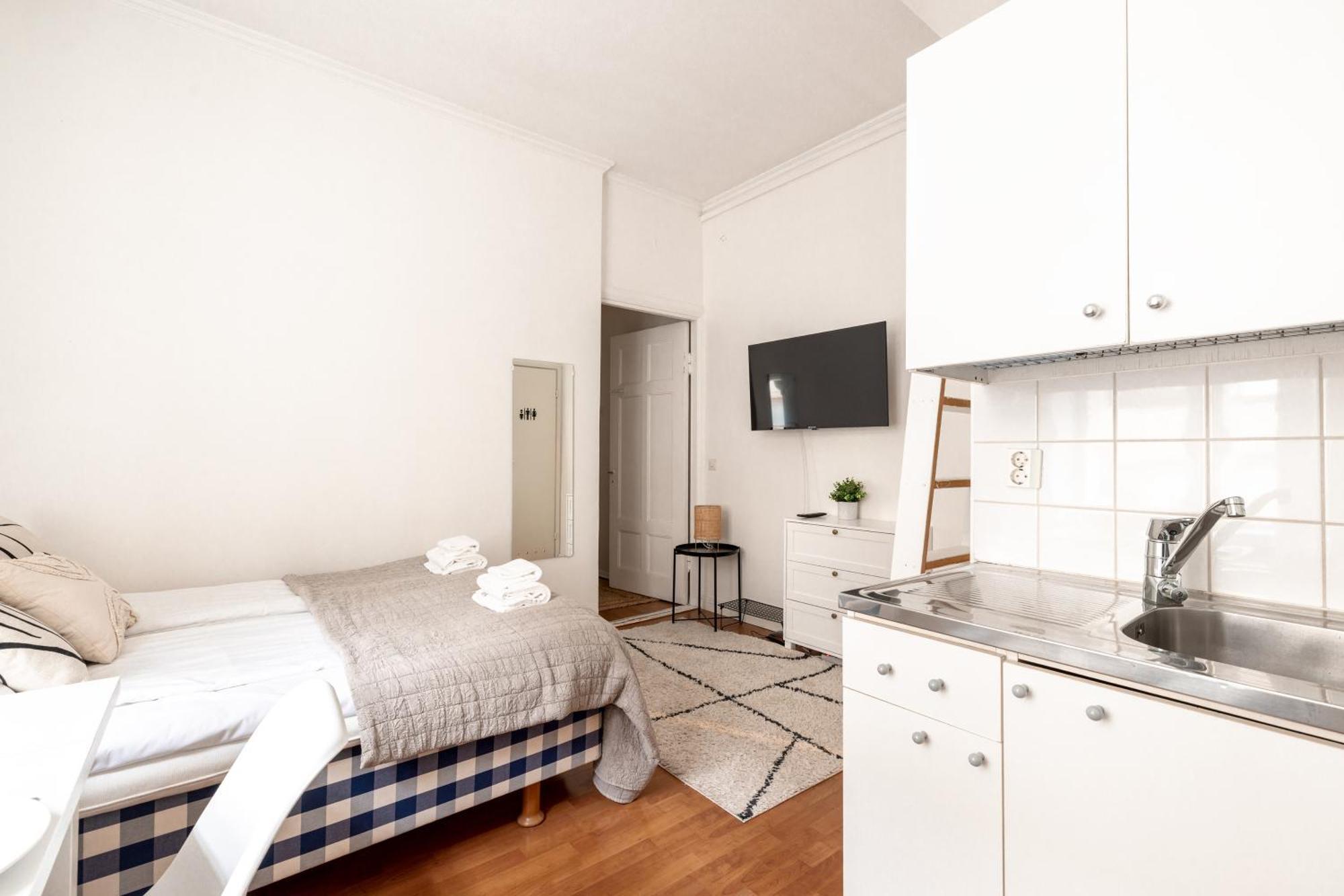 2Ndhomes Cozy And Compact Studio In Kamppi Helsinki Exterior photo